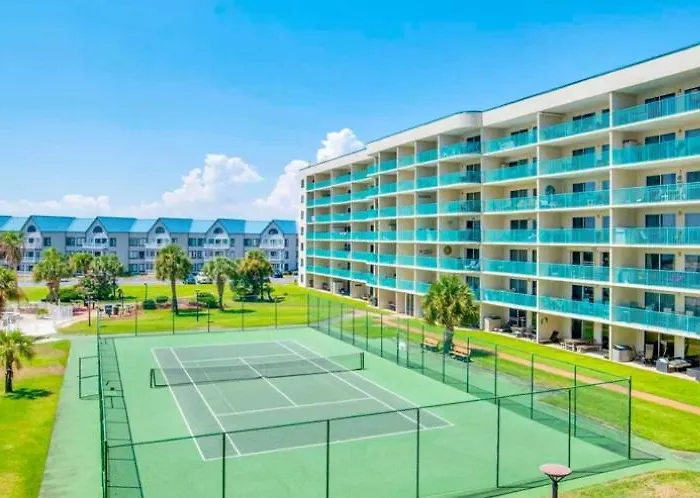 Royal Gulf And Racquet Club Resort *