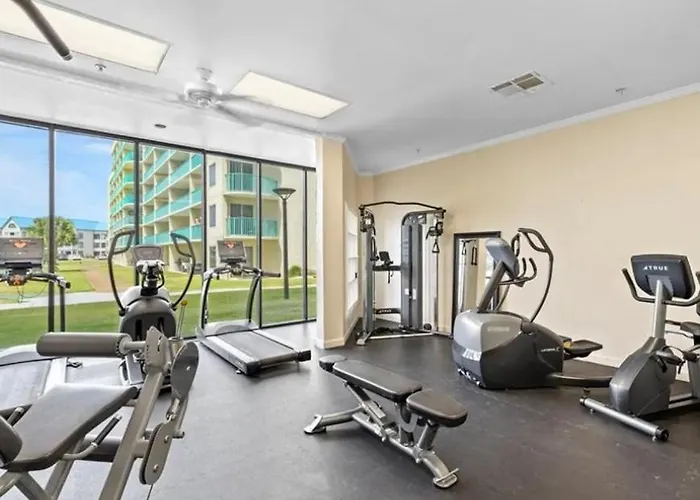Royal Gulf And Racquet Club